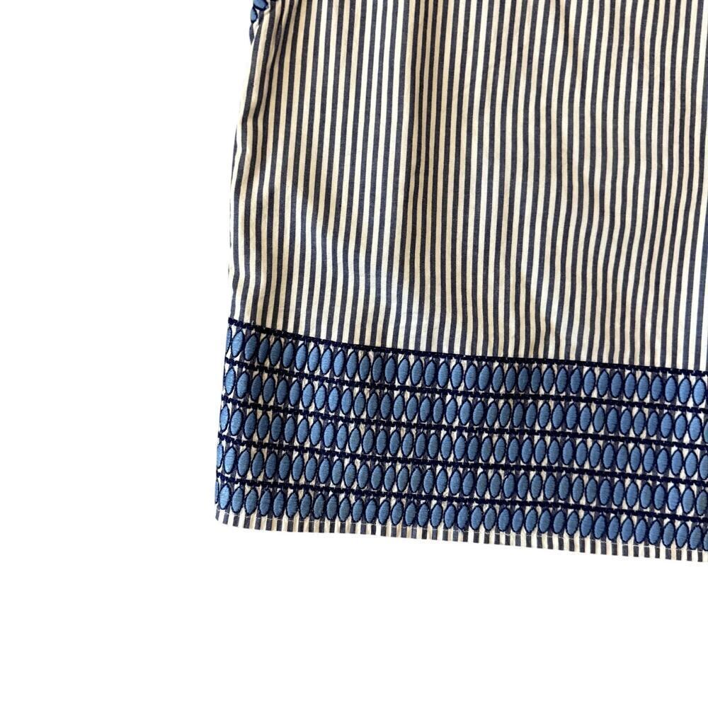 NWT Vineyard Vines Cisco Blue Blue and White Striped Embroidered Dress Size 4 - Picture 3 of 6